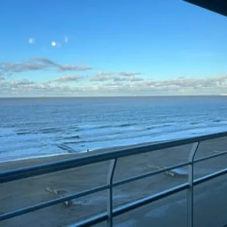 아파트 Beautiful Seaview For 4 *